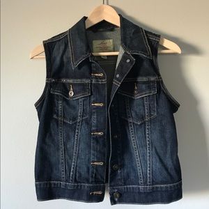 Levi’s Dark Wash Denim Vest